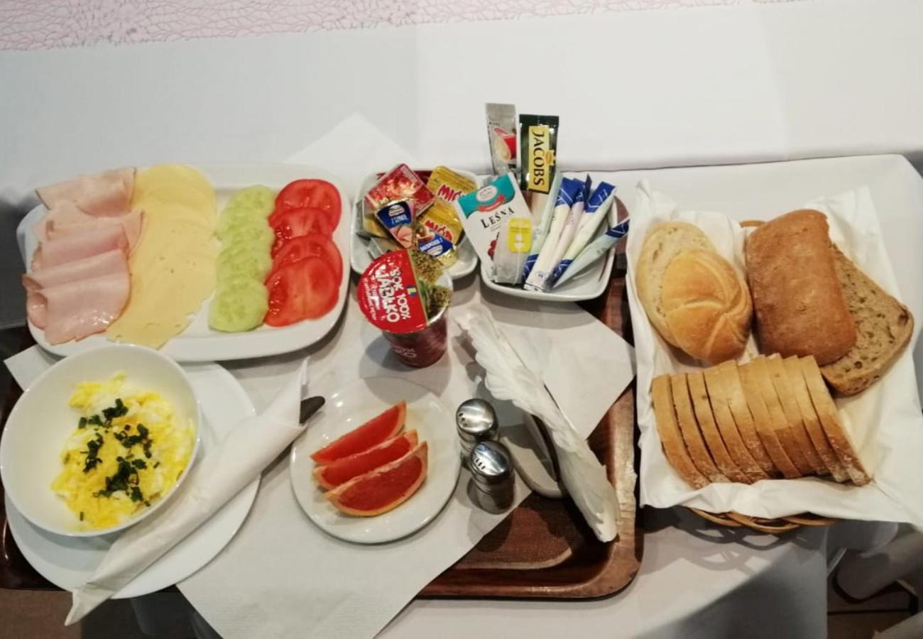 Zajazd U George'A Ziebice المظهر الخارجي الصورة